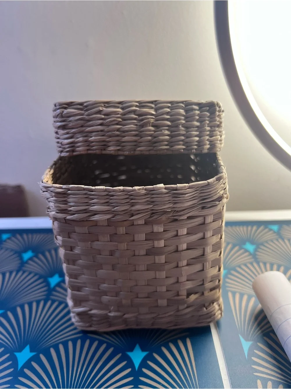 Woven Storage Basket with Lid - Natural Brown